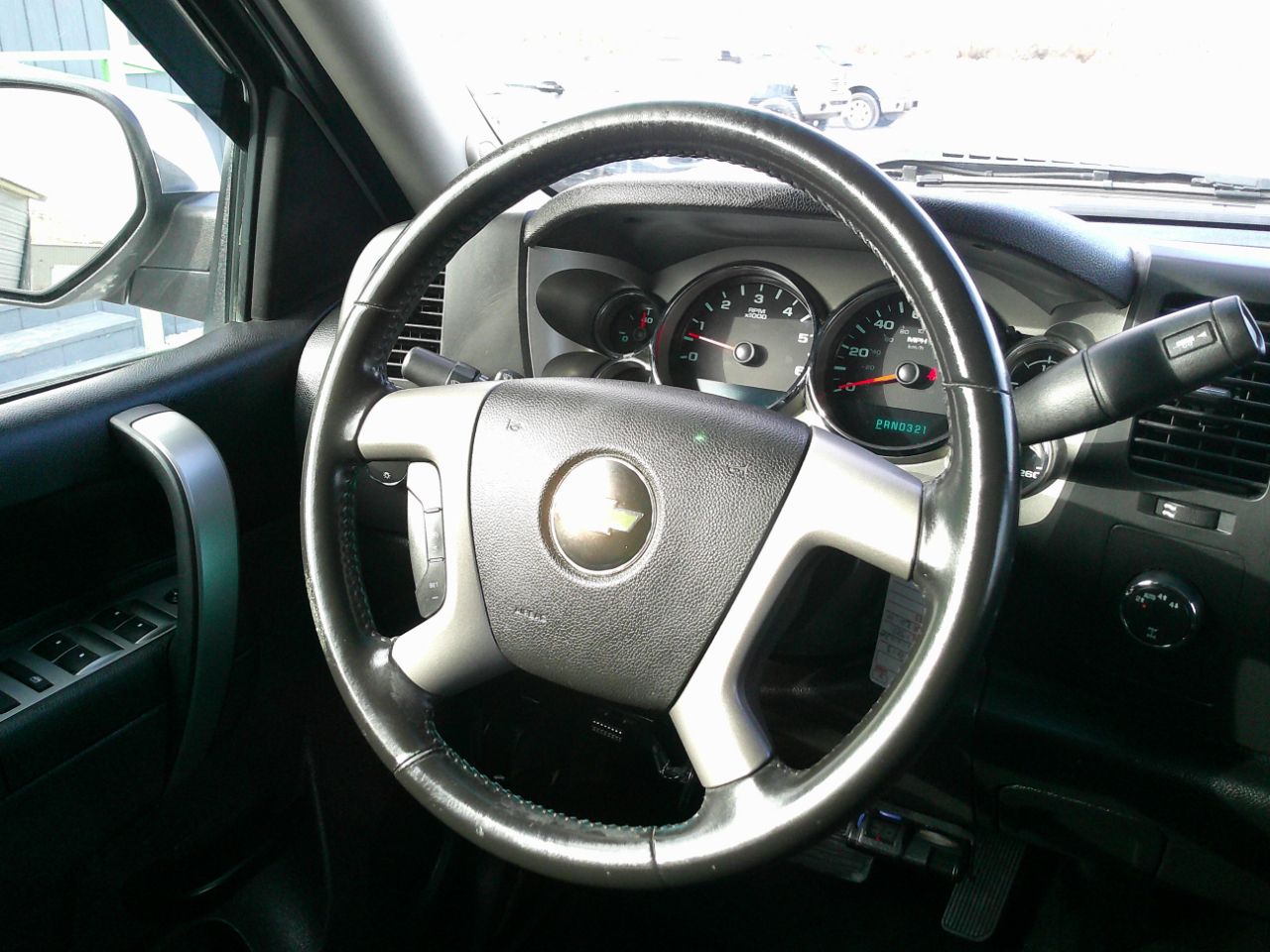 Chevrolet Silverado 1500 LT Crew Cab 4WD 2013