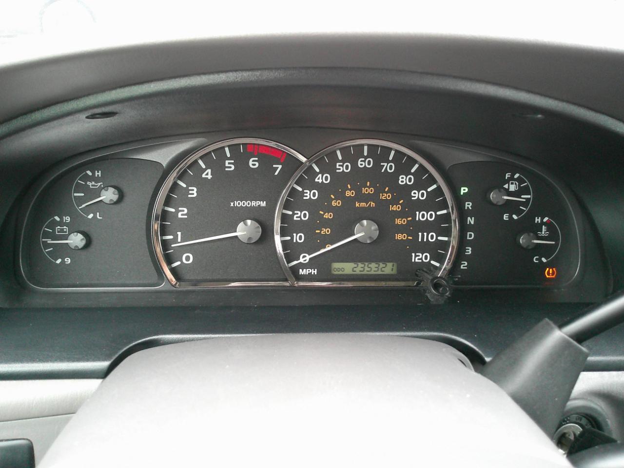 Toyota Sequoia SR5 4WD 2006