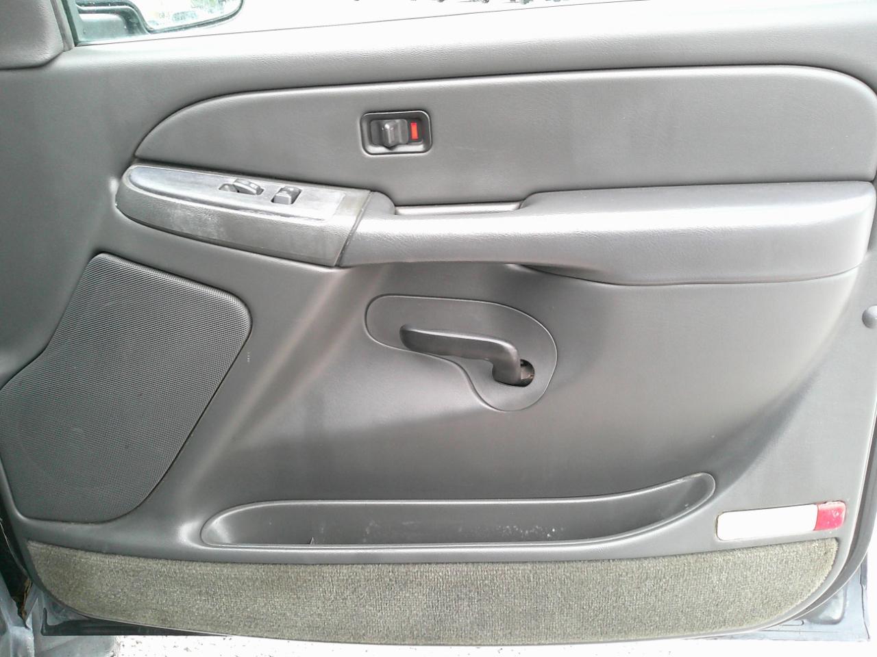 Chevrolet Silverado 2500HD LT Crew Cab 4WD 2005