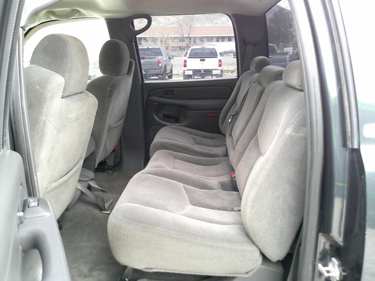 Chevrolet Silverado 2500HD LT Crew Cab 4WD 2005