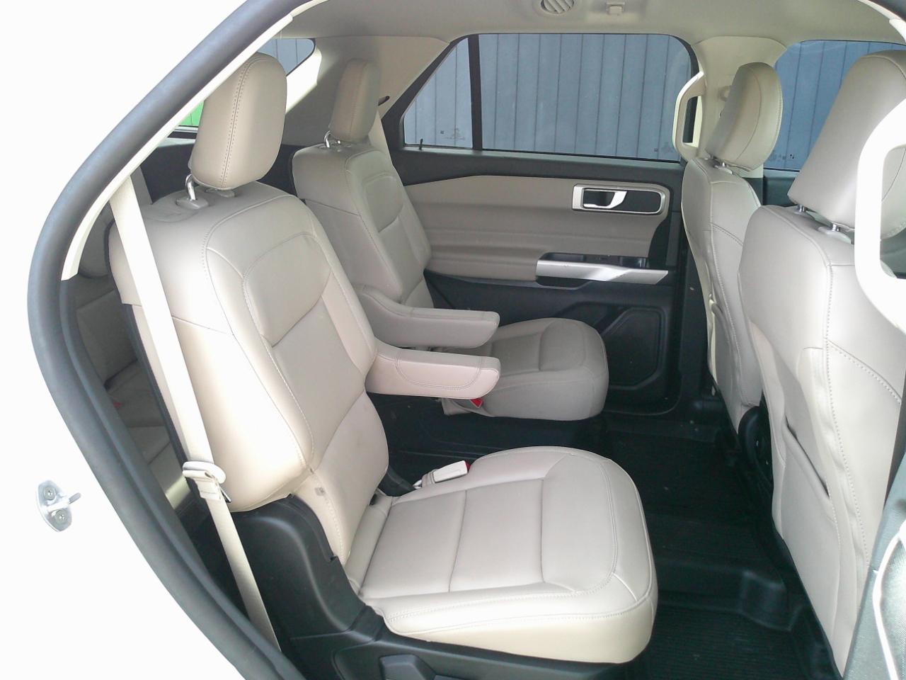 Ford Explorer XLT AWD 2023