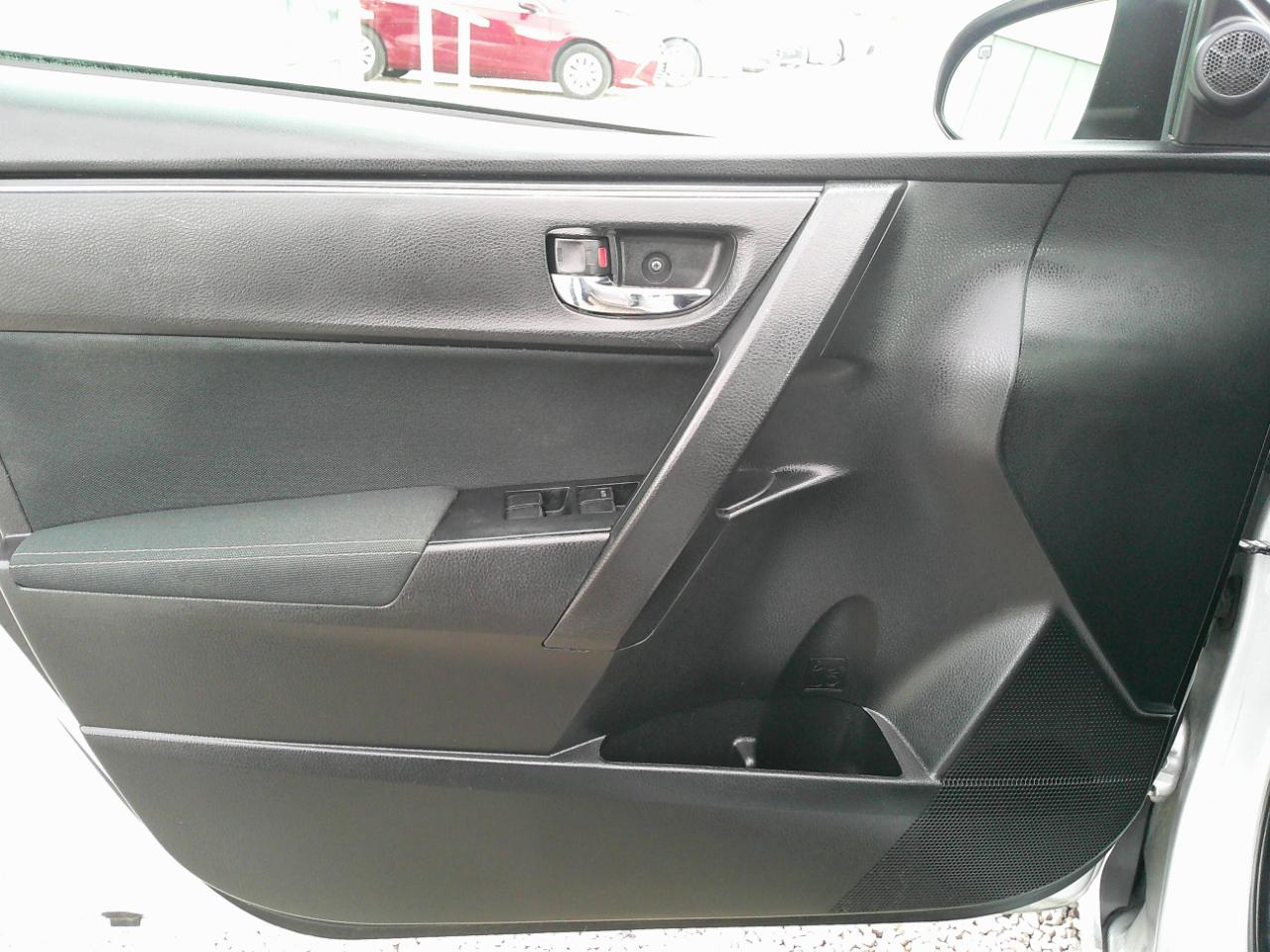 Toyota Corolla LE 2018