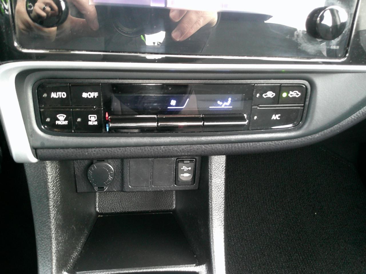 Toyota Corolla LE 2018