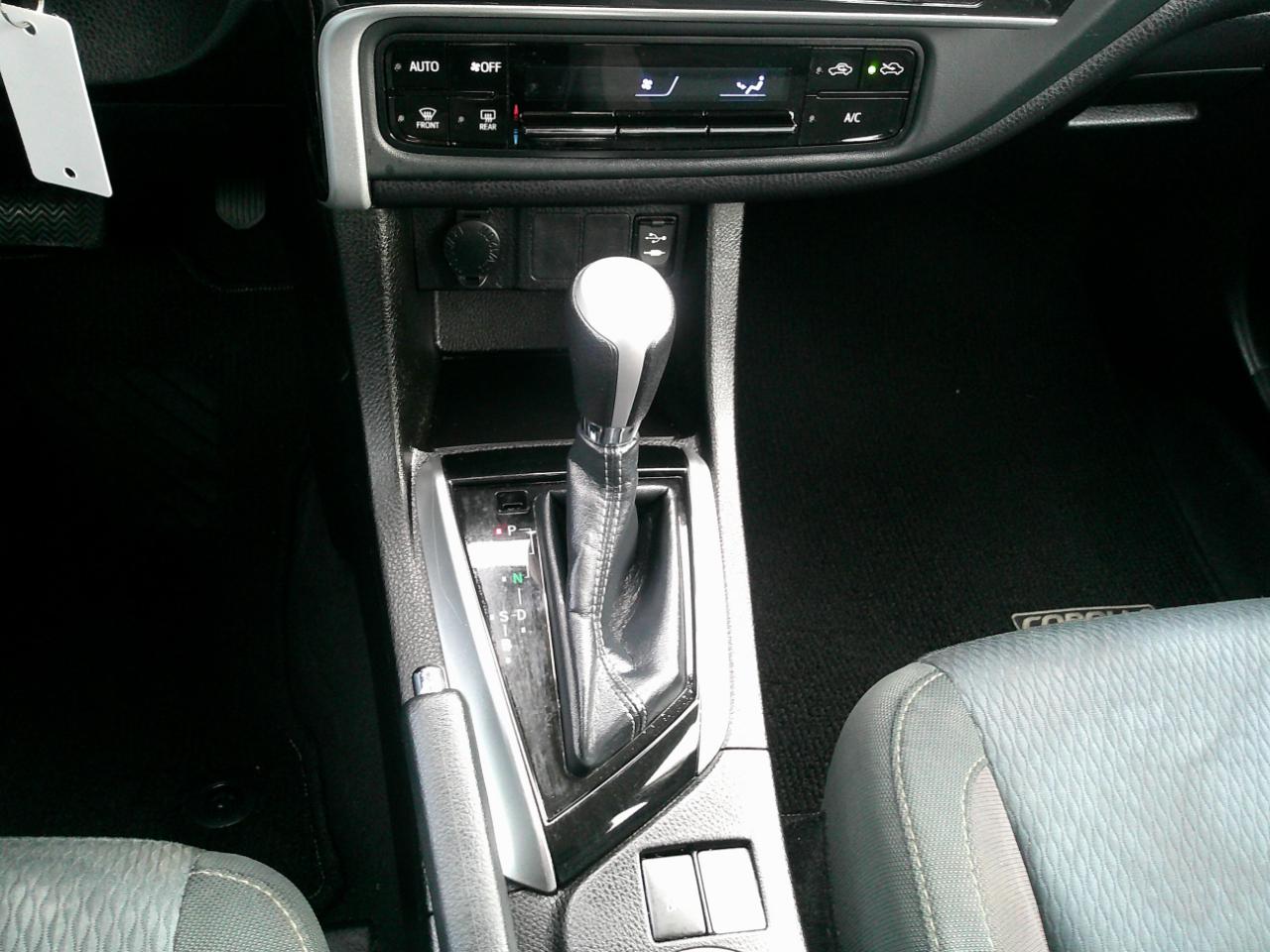 Toyota Corolla LE 2018