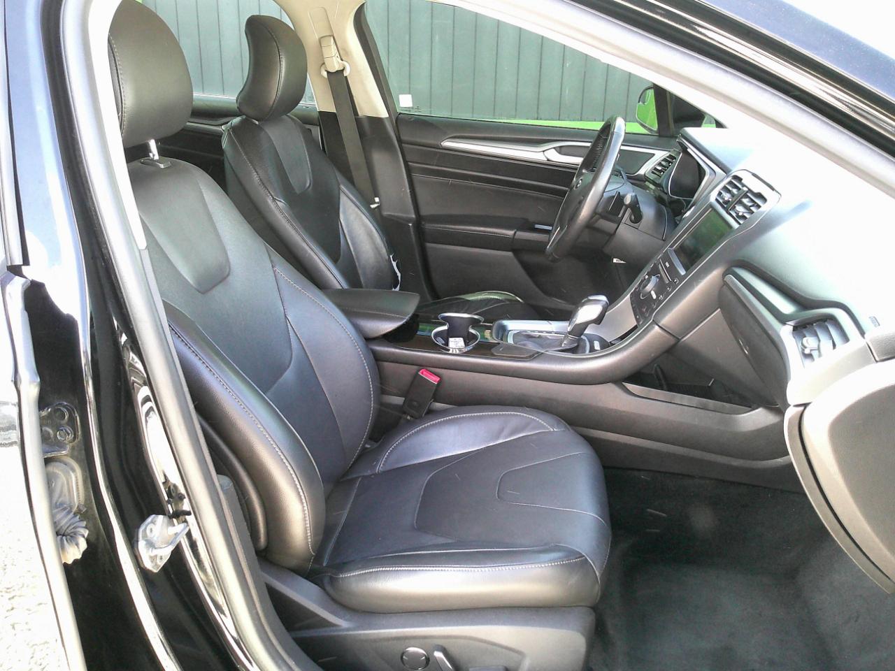 Ford Fusion Titanium 2016