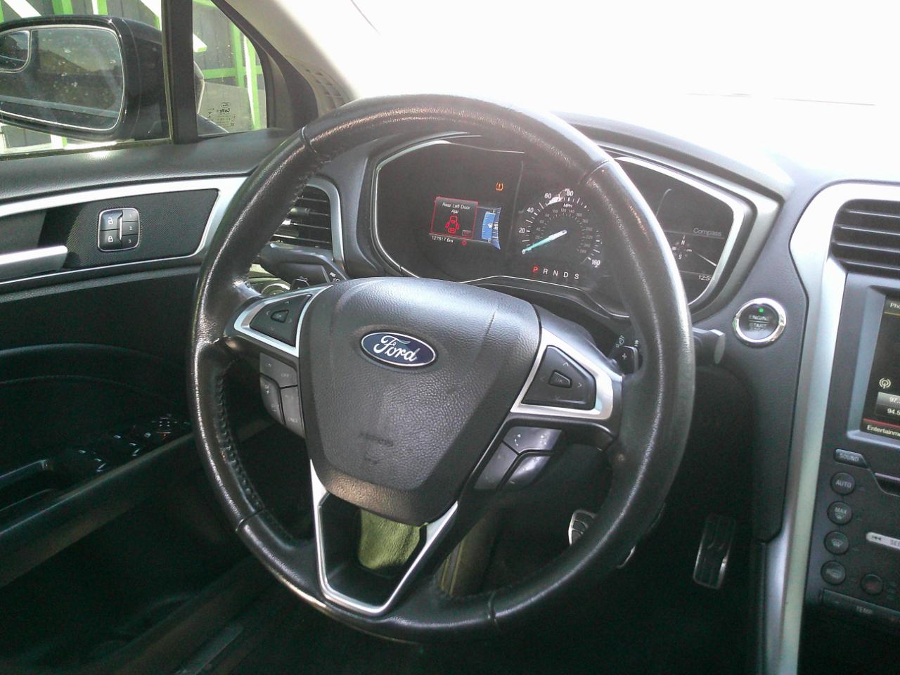 Ford Fusion Titanium 2016