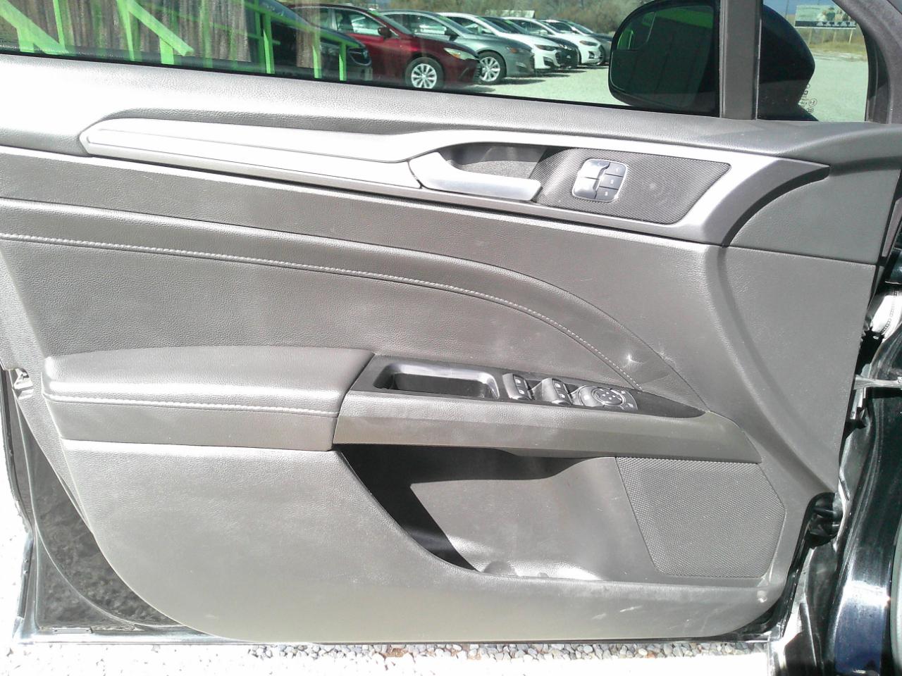 Ford Fusion Titanium 2016