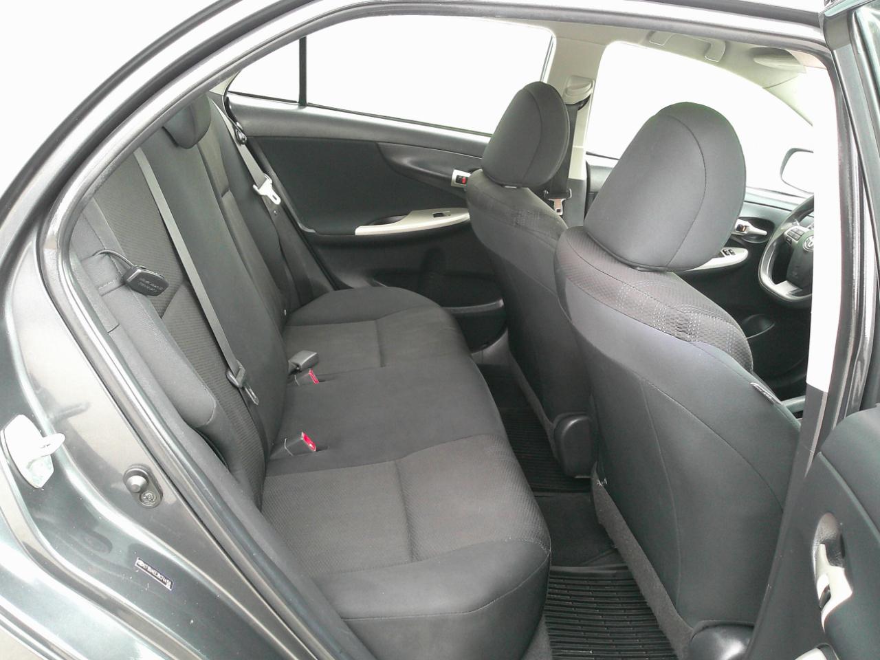 Toyota Corolla S 2011