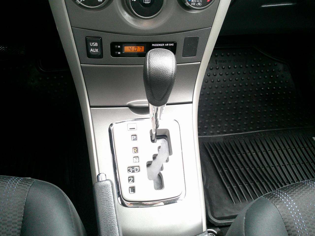 Toyota Corolla S 2011