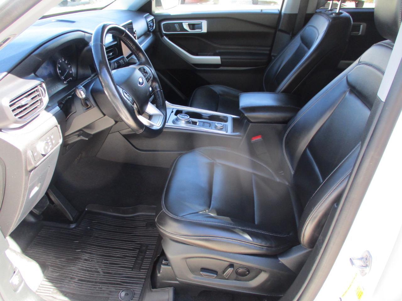 Ford Explorer XLT AWD 2021