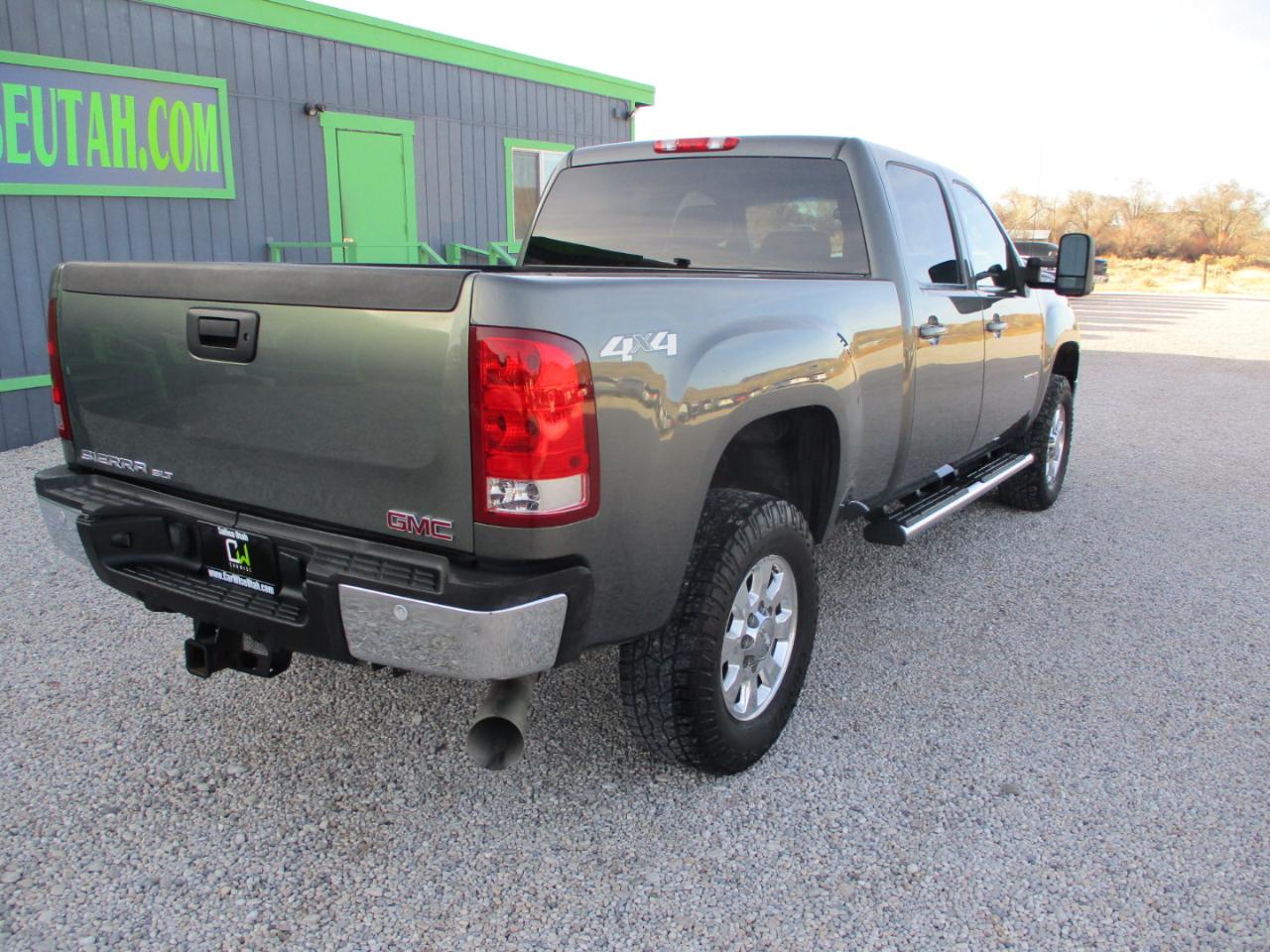 GMC Sierra 2500HD SLT Crew Cab 4WD 2011