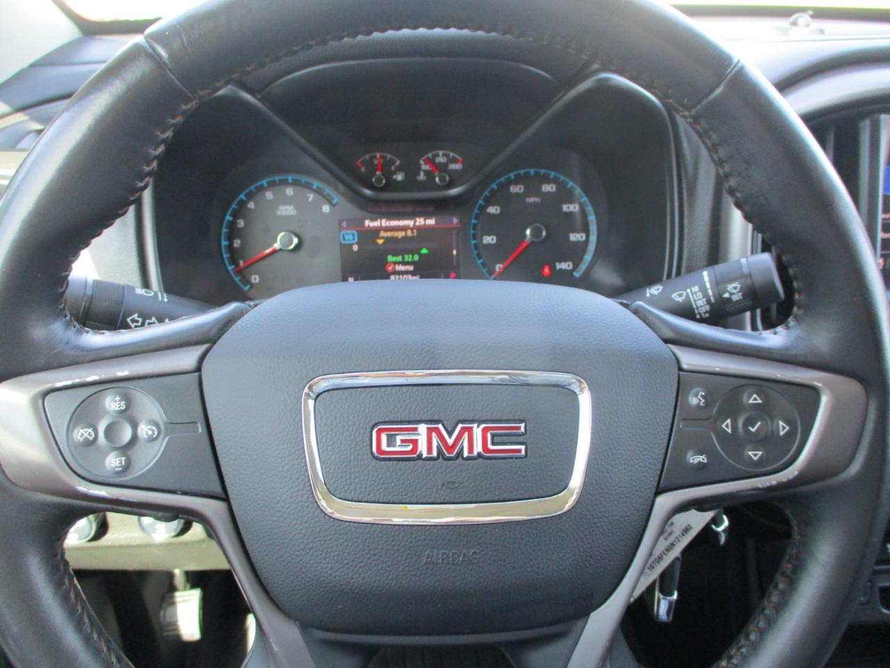 GMC Canyon AT4 Crew Cab w/Cloth 4WD 2022