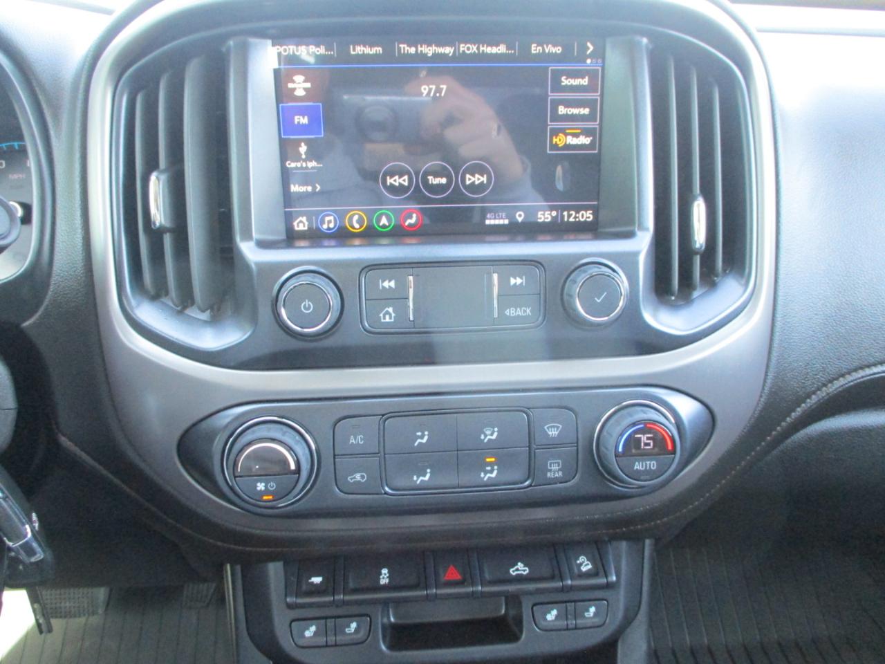 GMC Canyon AT4 Crew Cab w/Cloth 4WD 2022