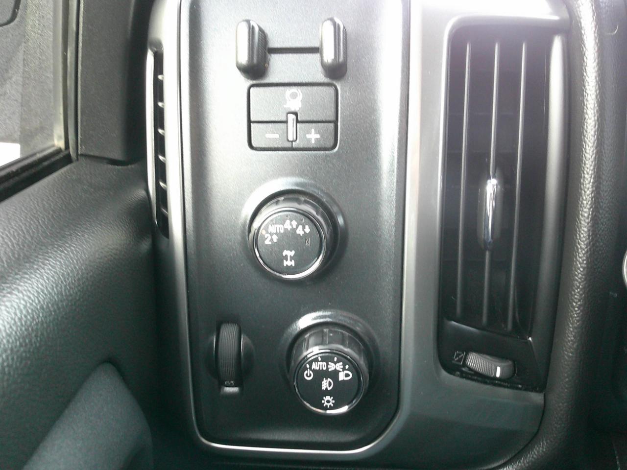 Chevrolet Silverado 1500  2018