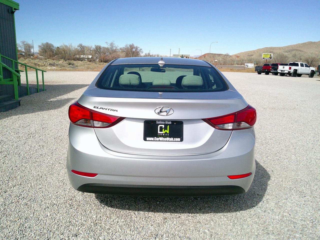 Hyundai Elantra SE 2014