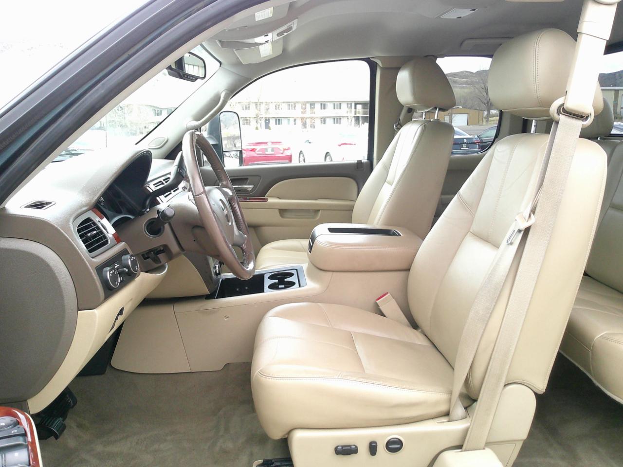 GMC Sierra 3500HD SLT Ext. Cab Long Box 4WD 2011