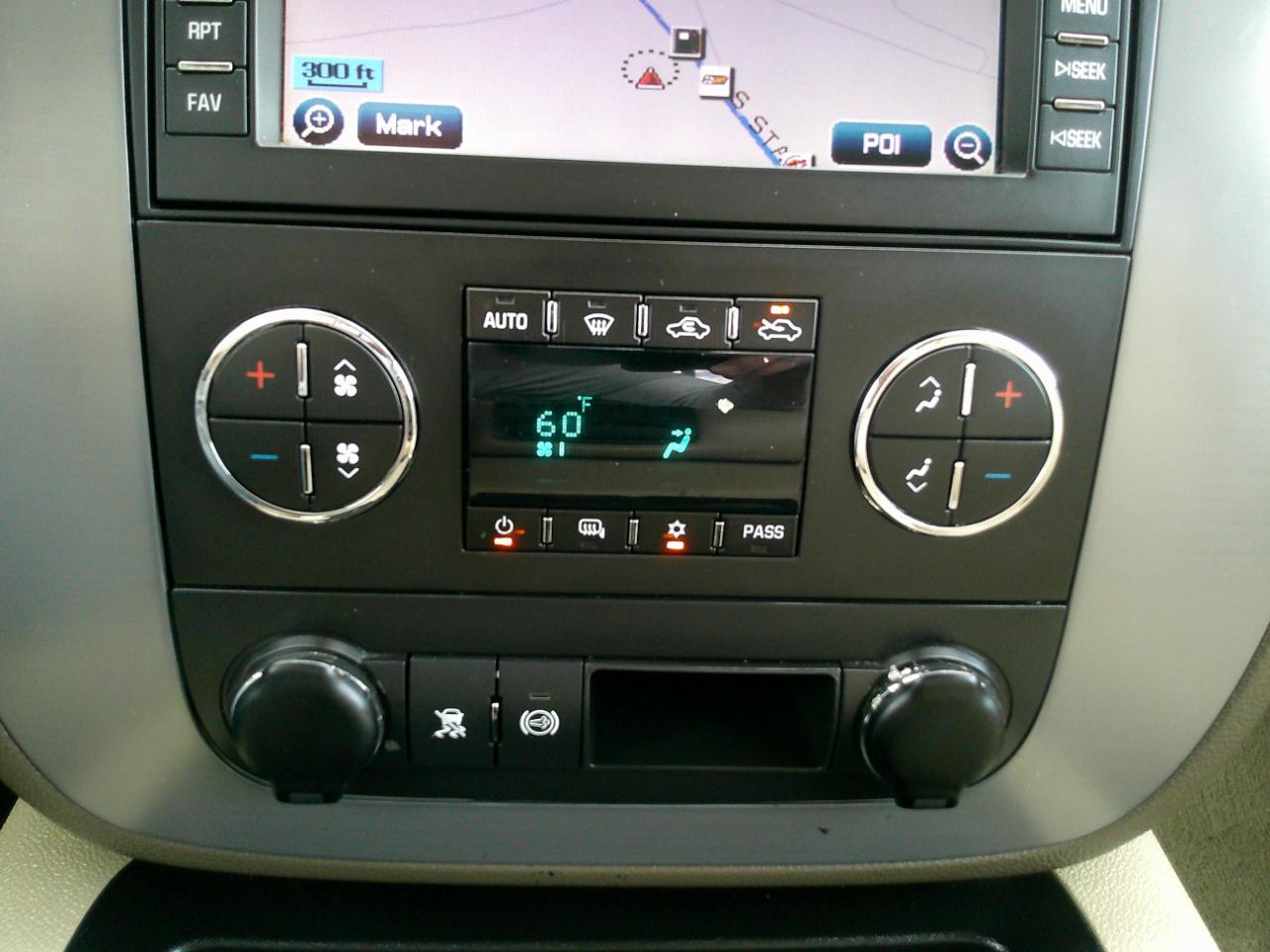 GMC Sierra 3500HD SLT Ext. Cab Long Box 4WD 2011