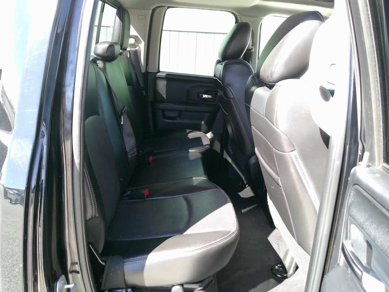 RAM 1500 Sport Quad Cab 4WD 2014