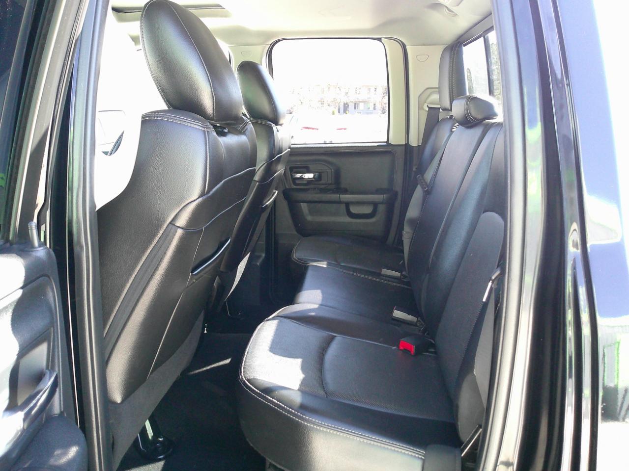 RAM 1500 Sport Quad Cab 4WD 2014