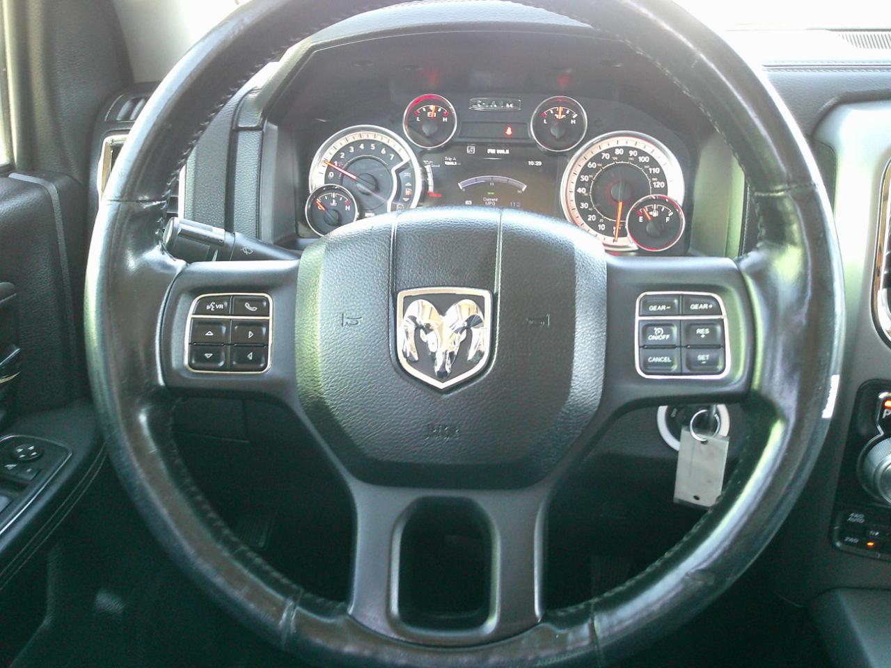 RAM 1500 Sport Quad Cab 4WD 2014