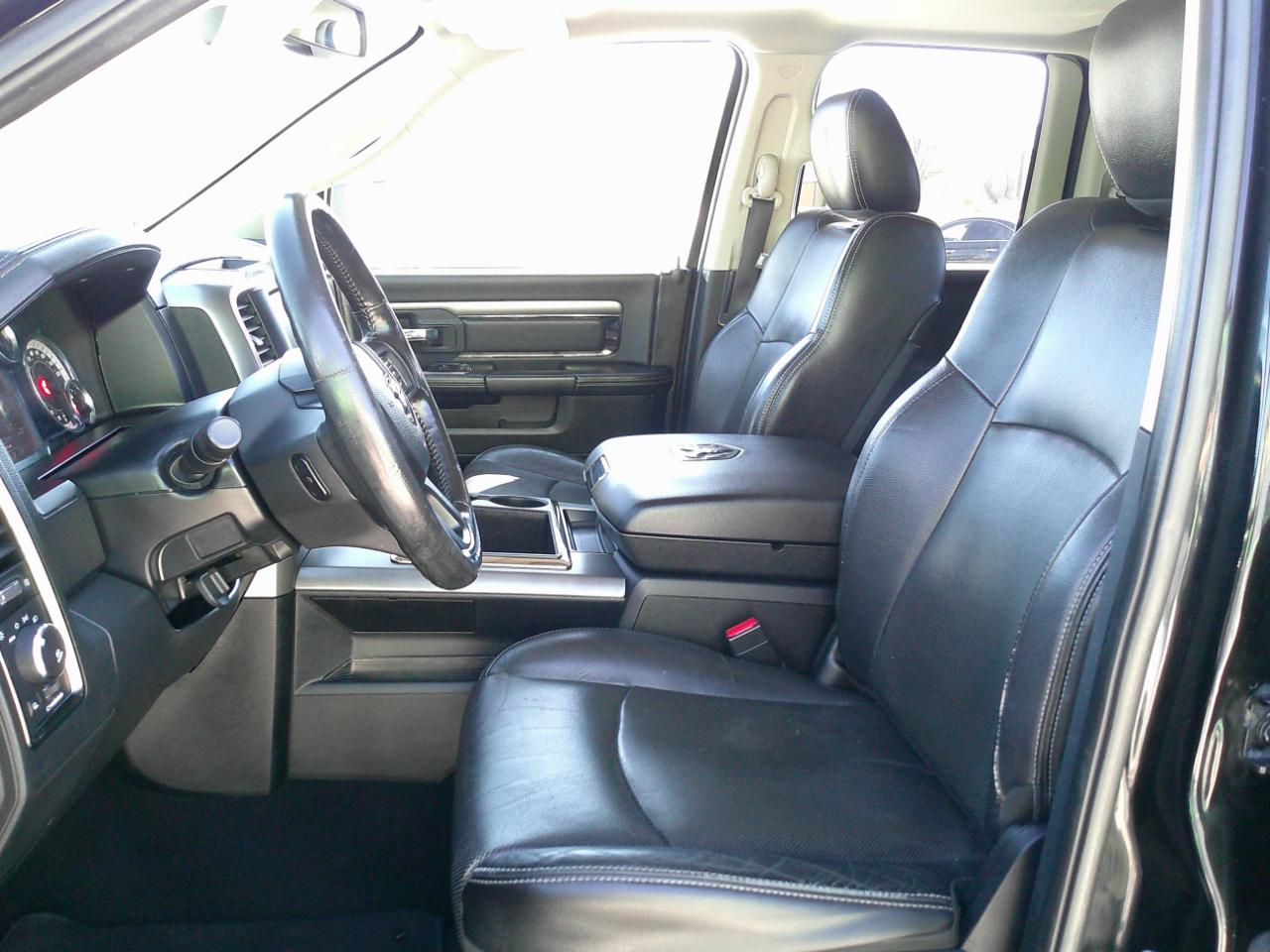 RAM 1500 Sport Quad Cab 4WD 2014