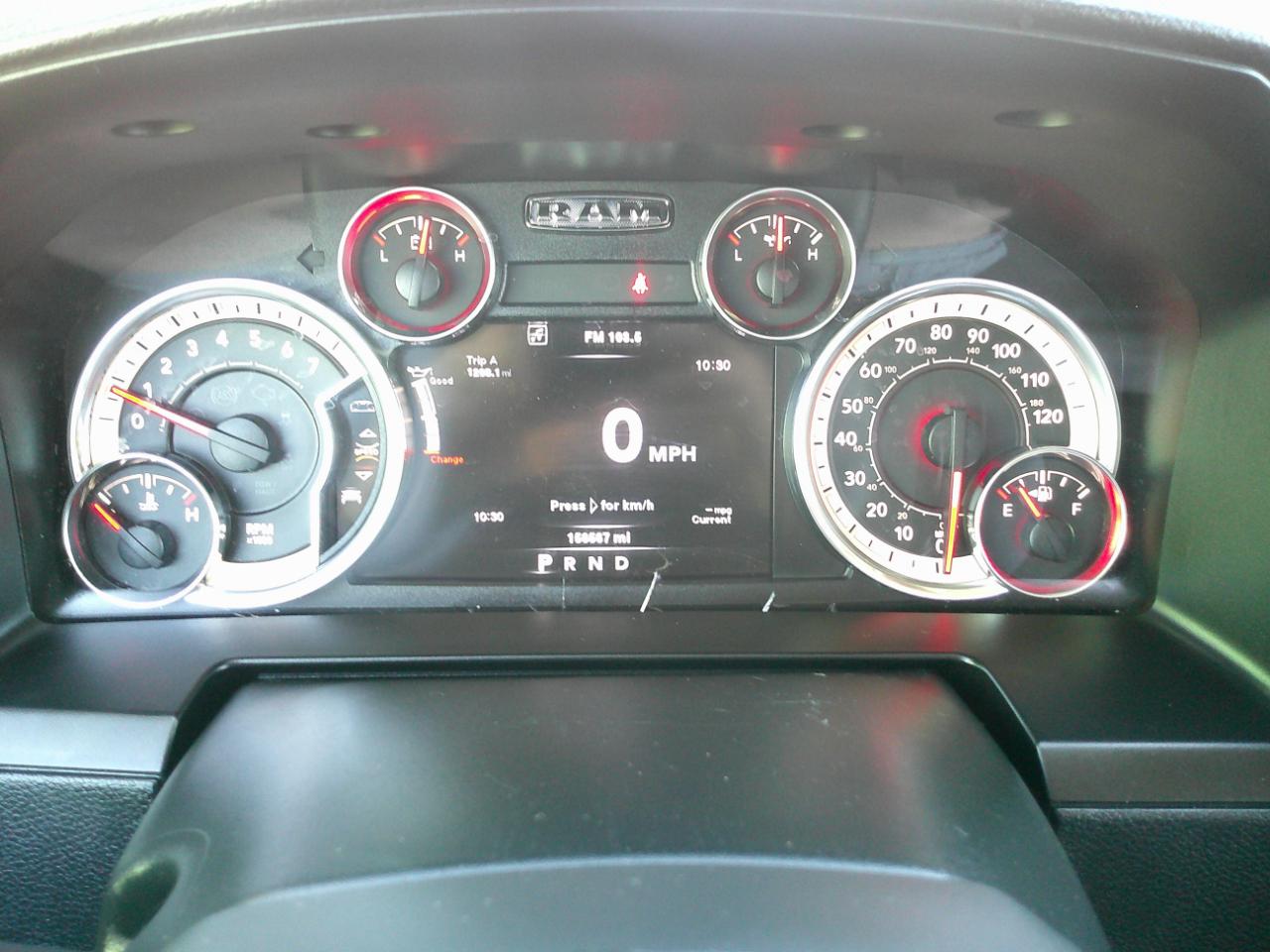 RAM 1500 Sport Quad Cab 4WD 2014