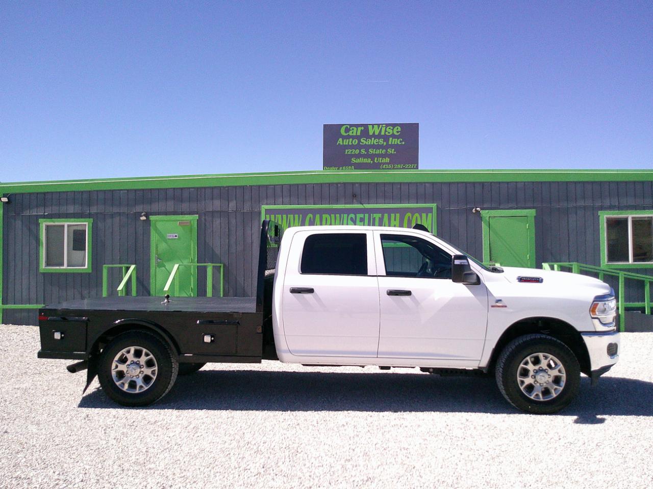 RAM 3500 Tradesman Crew Cab 4WD 2024