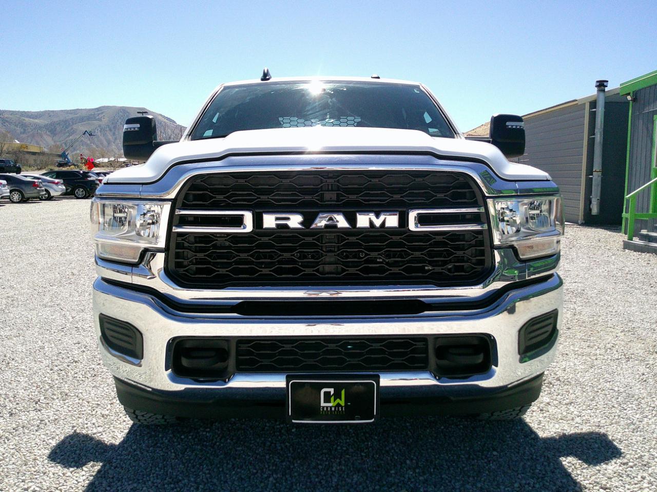 RAM 3500 Tradesman Crew Cab 4WD 2024