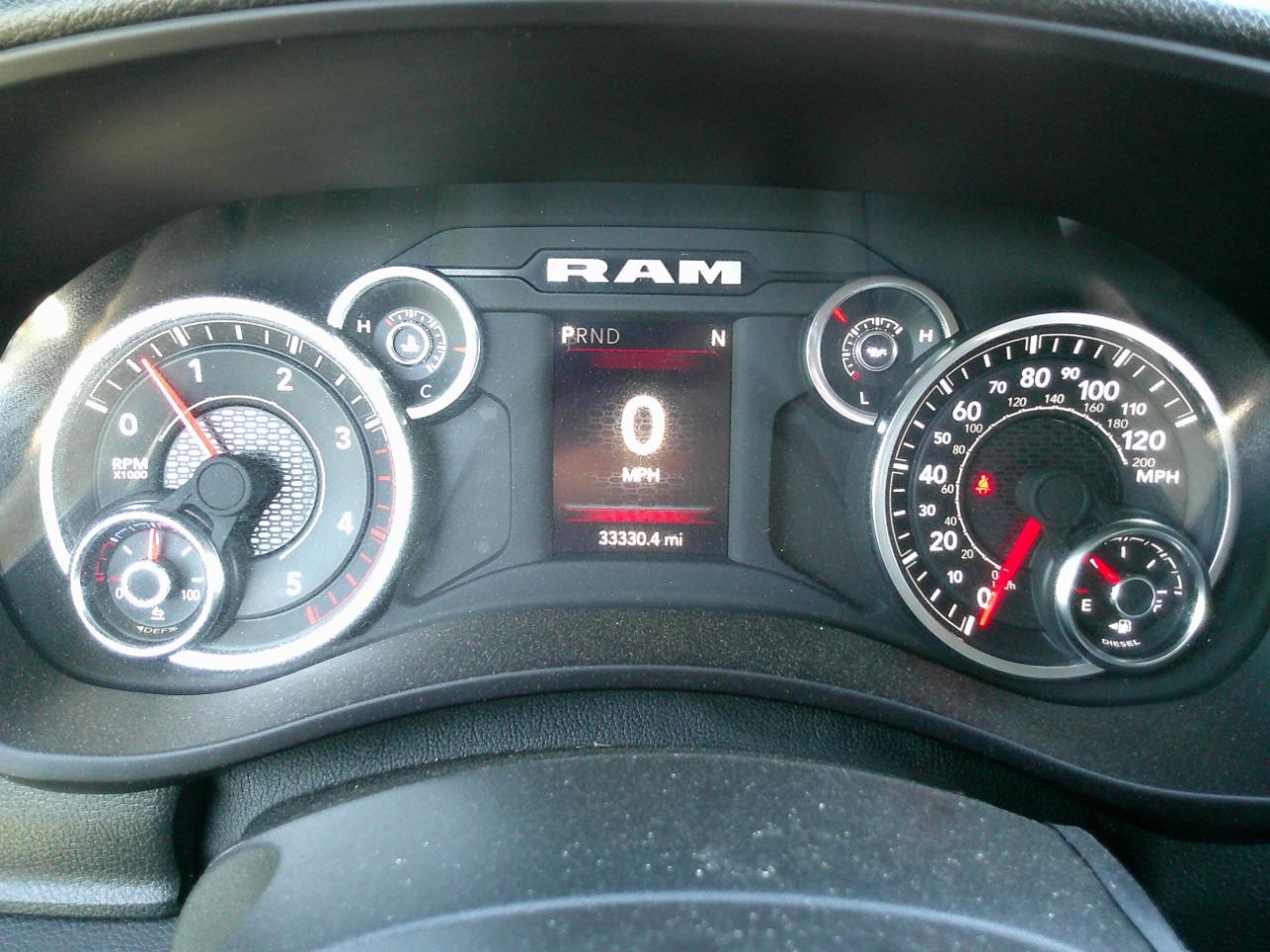 RAM 3500 Tradesman Crew Cab 4WD 2024