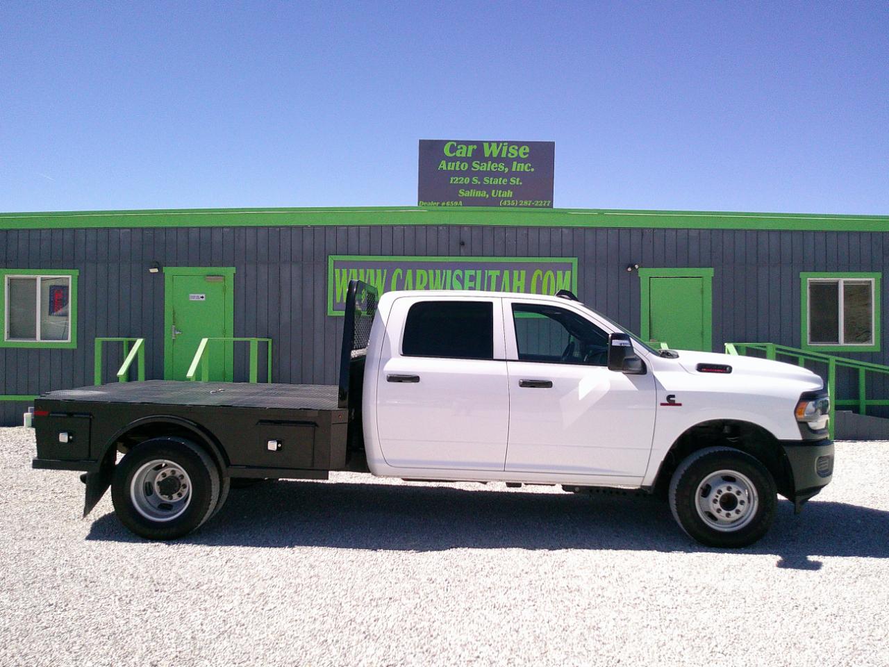 RAM 3500 Tradesman Crew Cab 4WD DRW 2024