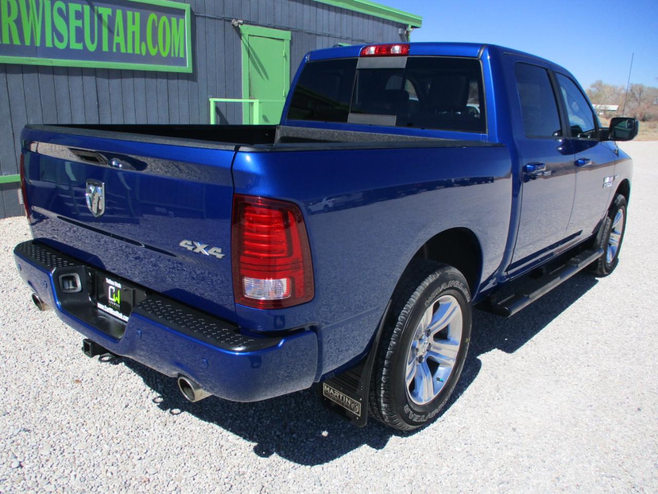 RAM 1500 Sport Crew Cab SWB 4WD 2017