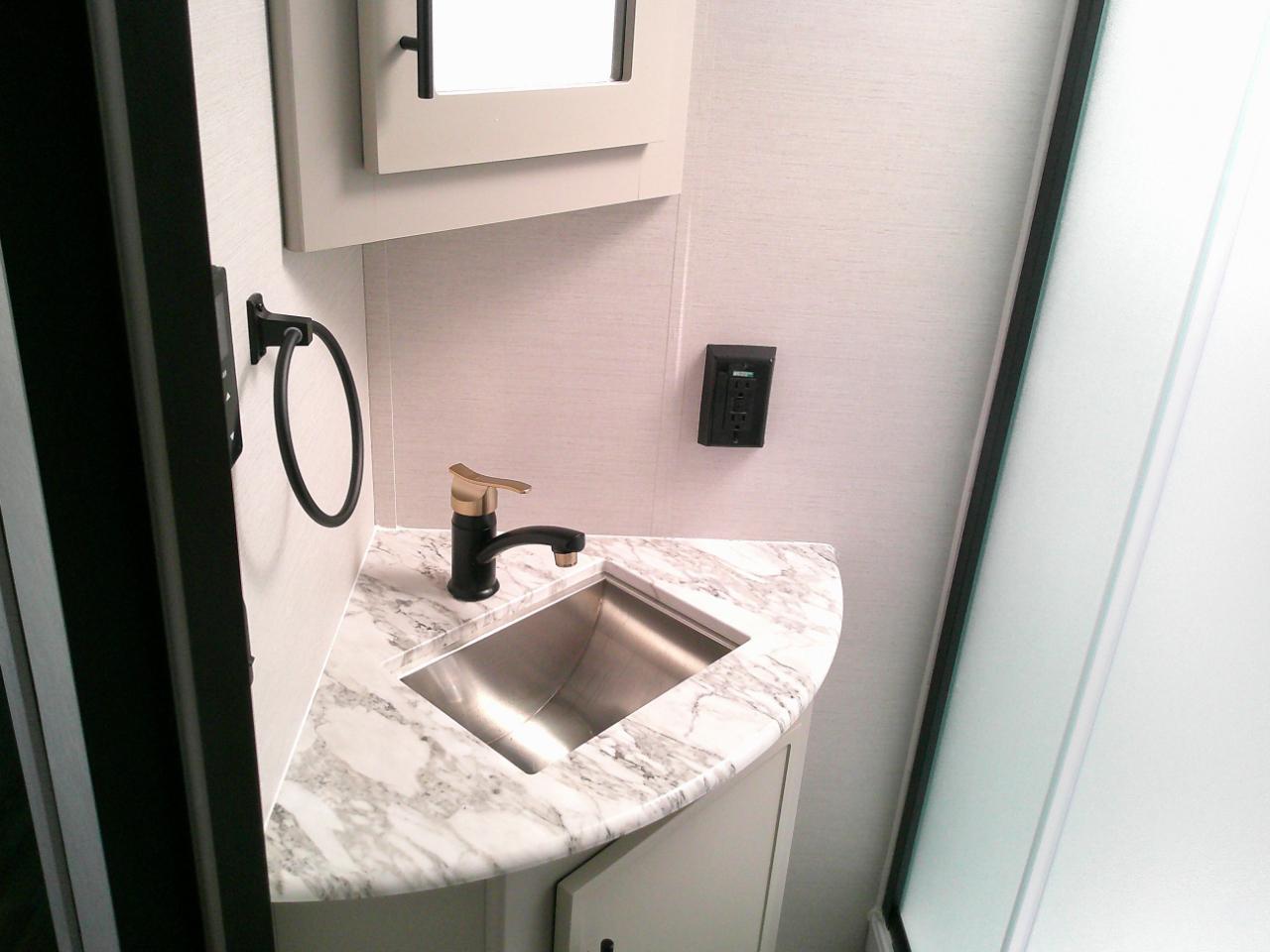 Forest River Vibe  2024