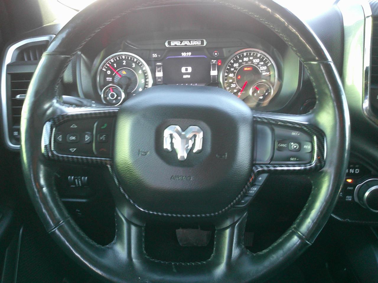 RAM 1500 Big Horn Crew Cab SWB 4WD 2019