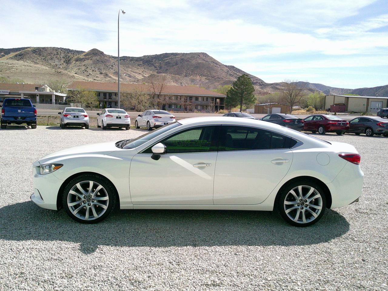 Mazda MAZDA6 i Touring 2015