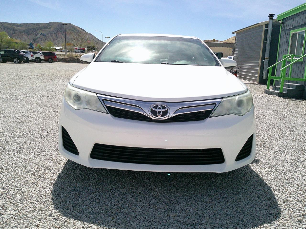 Toyota Camry LE 2014