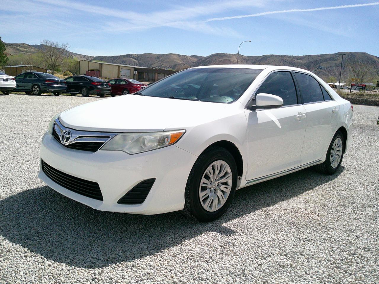Toyota Camry LE 2014