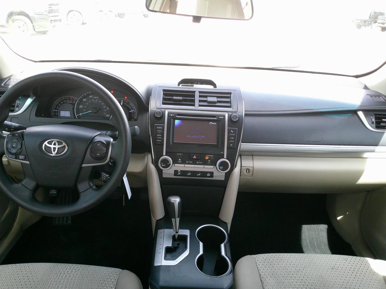 Toyota Camry LE 2014