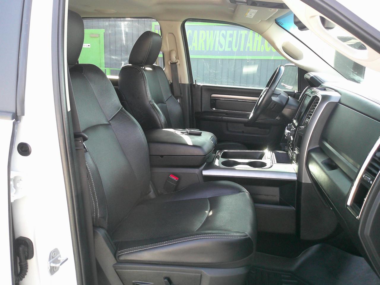 RAM 1500 Sport Crew Cab SWB 4WD 2017