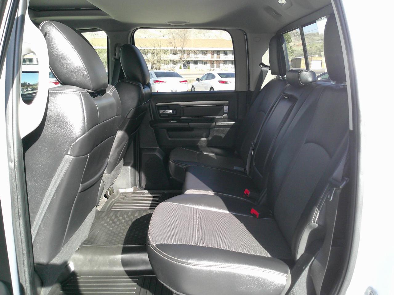 RAM 1500 Sport Crew Cab SWB 4WD 2017