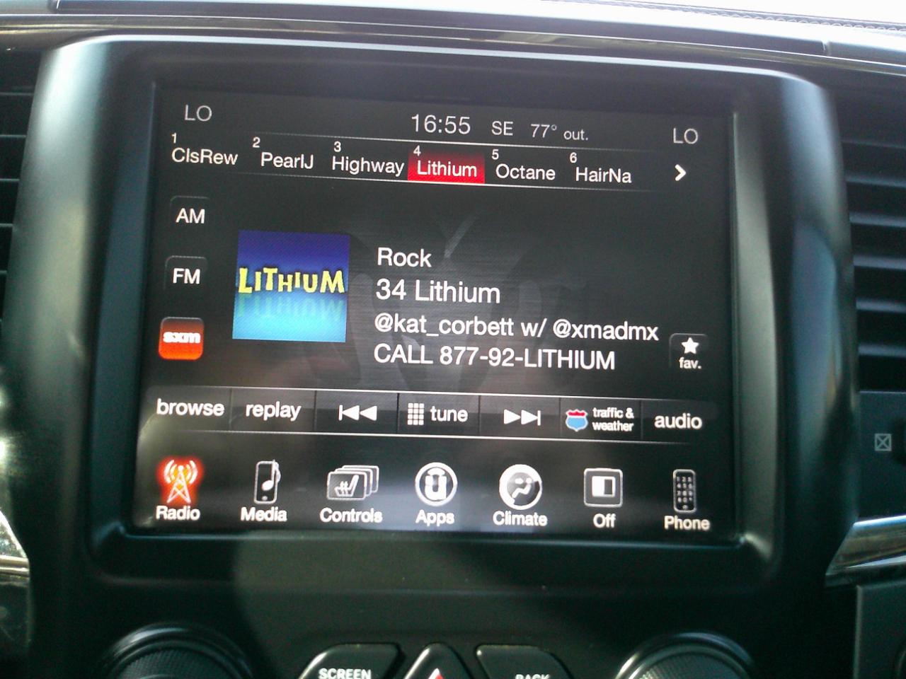 RAM 1500 Sport Crew Cab SWB 4WD 2017