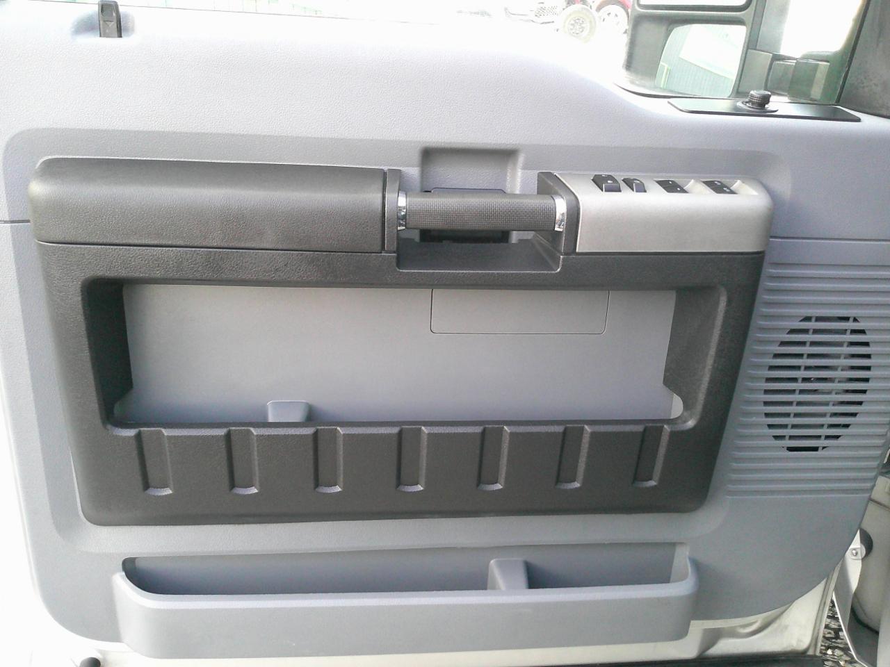 Ford F-250 SD XLT Crew Cab 4WD 2016