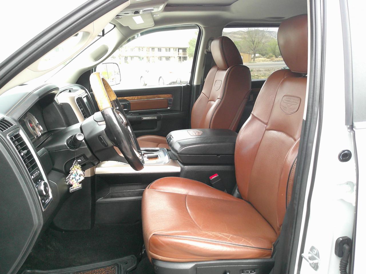 RAM 1500 Longhorn Crew Cab SWB 4WD 2017