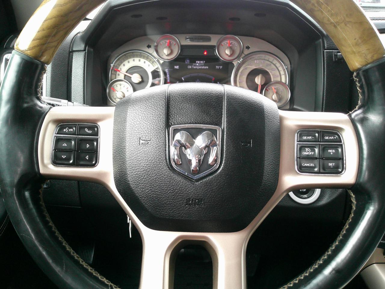 RAM 1500 Longhorn Crew Cab SWB 4WD 2017