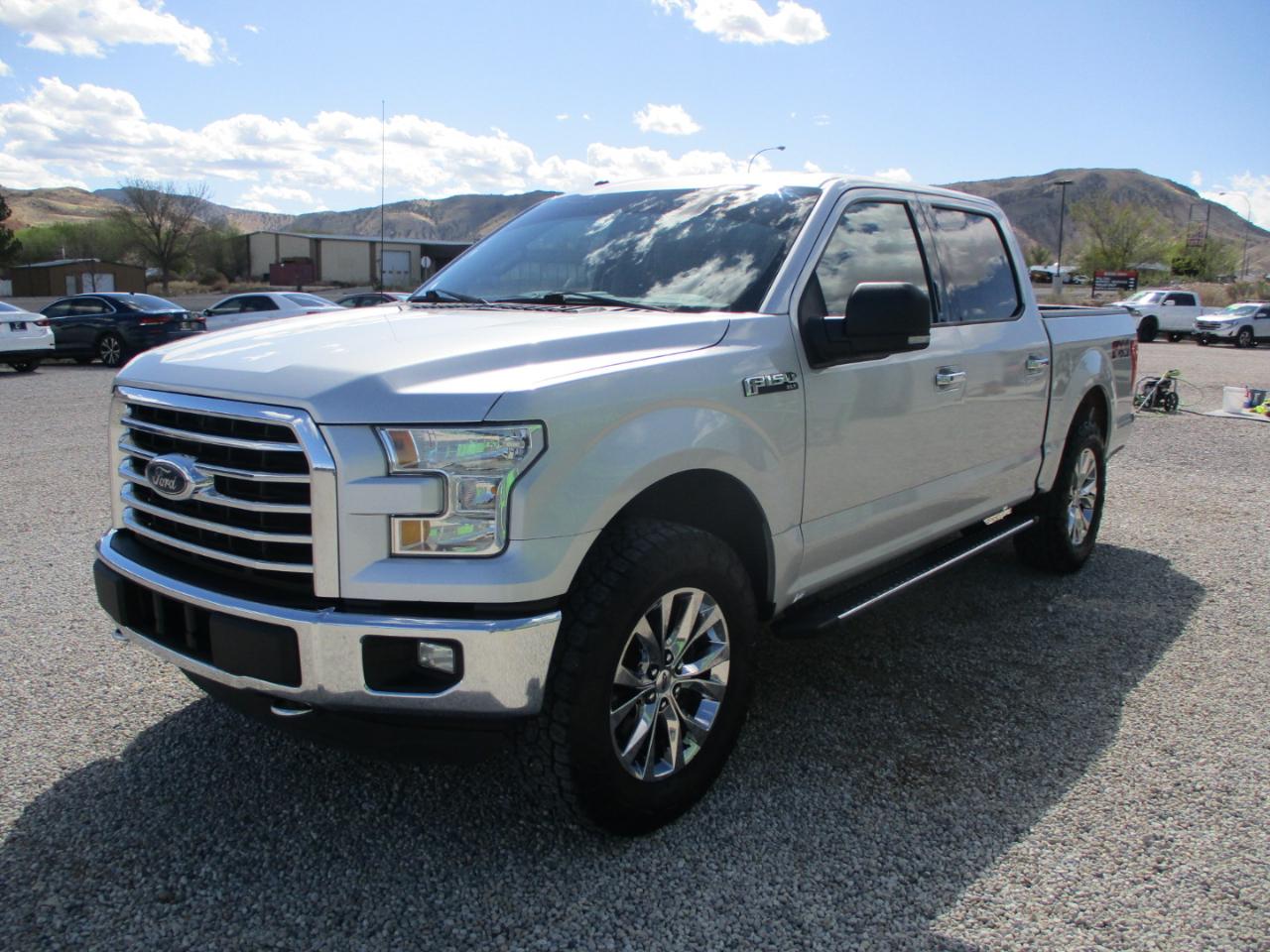 Ford F-150 XLT SuperCrew 5.5-ft. Bed 4WD 2015