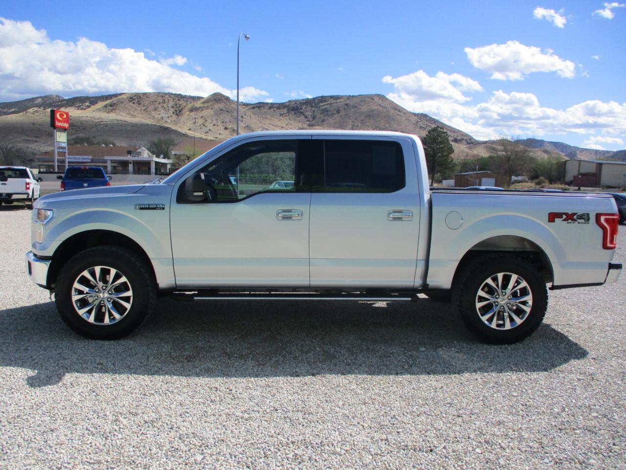 Ford F-150 XLT SuperCrew 5.5-ft. Bed 4WD 2015