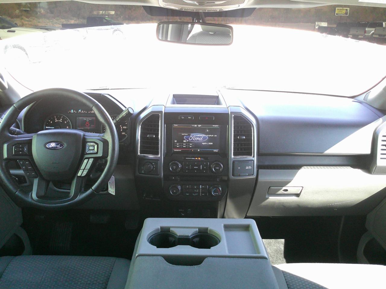 Ford F-150 XLT SuperCrew 5.5-ft. Bed 4WD 2015