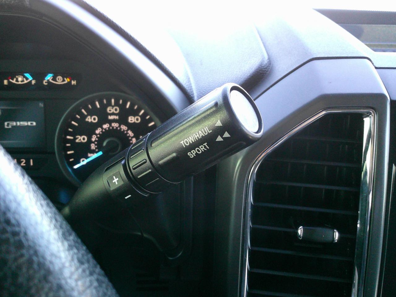 Ford F-150 XLT SuperCrew 5.5-ft. Bed 4WD 2015