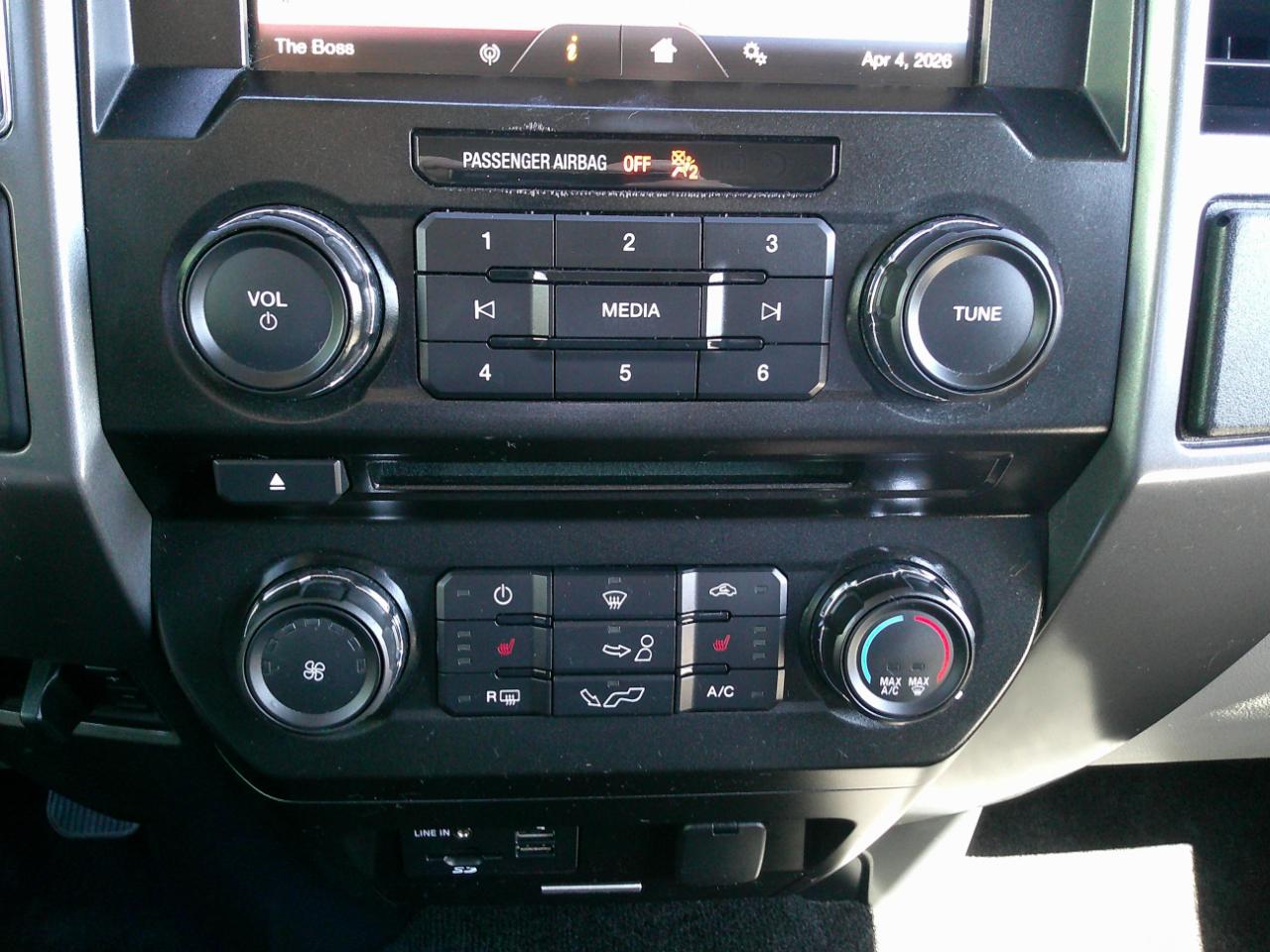 Ford F-150 XLT SuperCrew 5.5-ft. Bed 4WD 2015