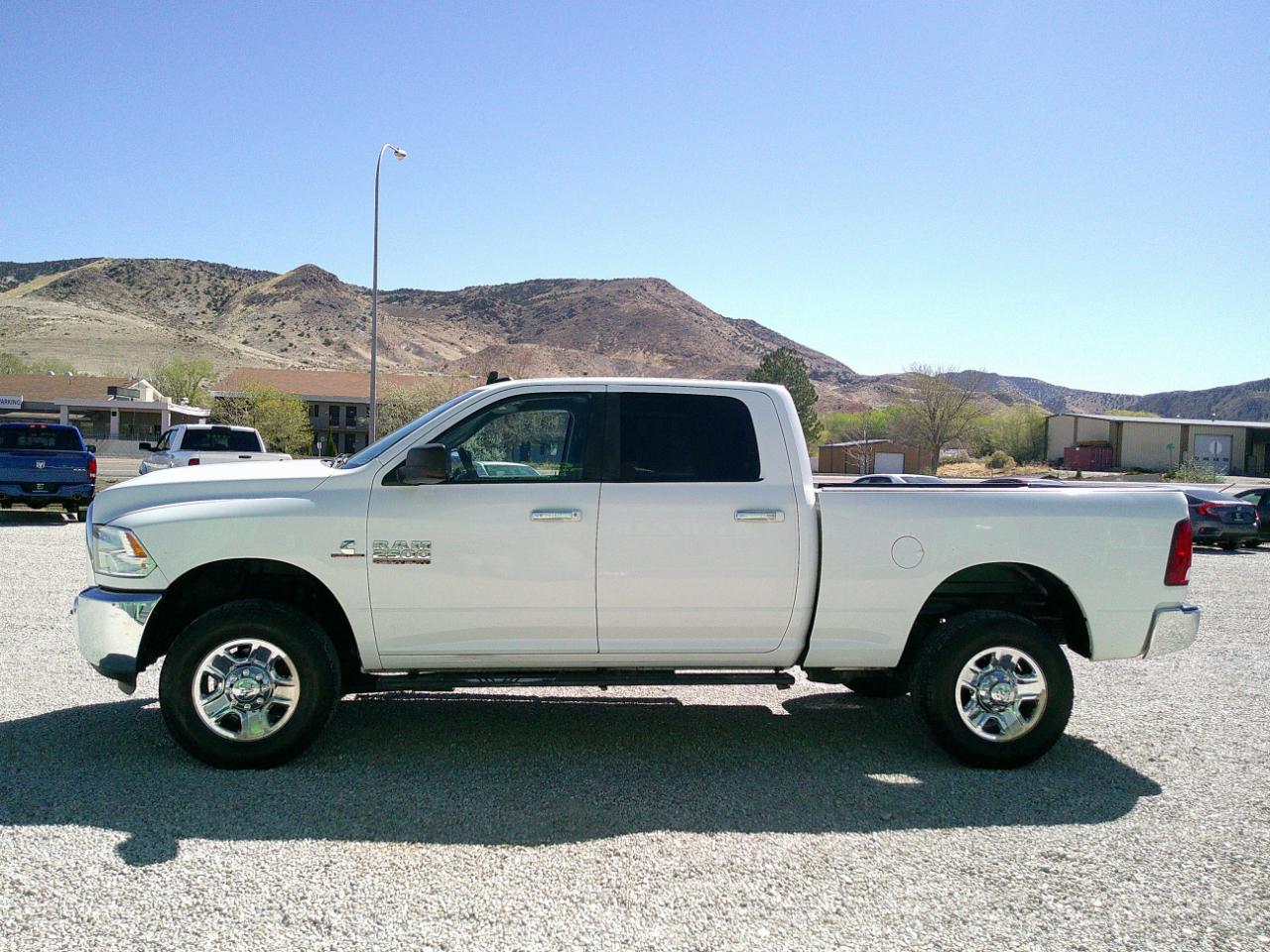 RAM 2500 SLT Crew Cab SWB 4WD 2018