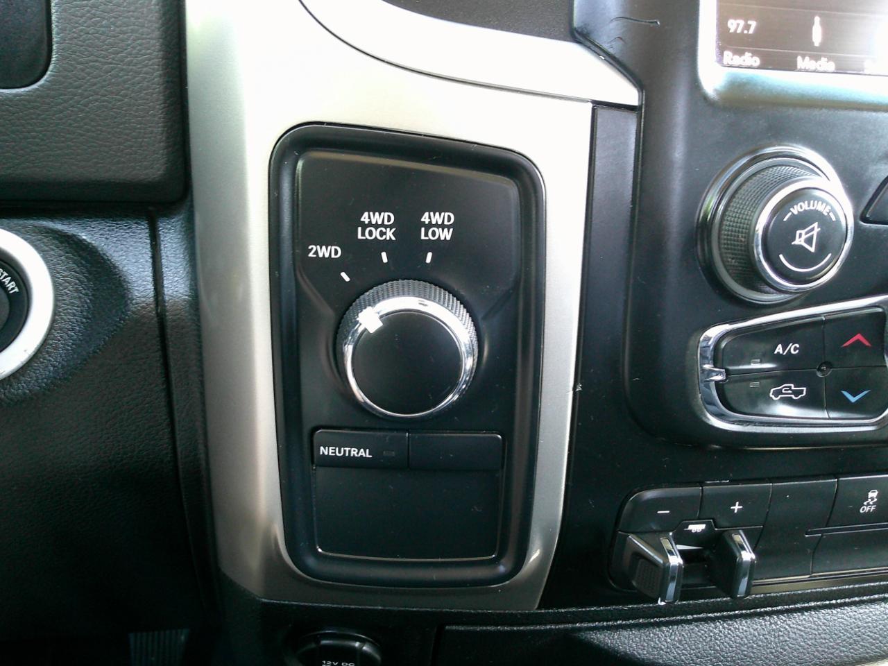 RAM 2500 SLT Crew Cab SWB 4WD 2018